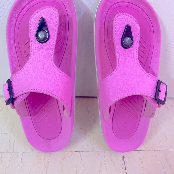Gambol Shoes - Pink colour rubber T strap flip flops with buckle closure by Gambol in size 41